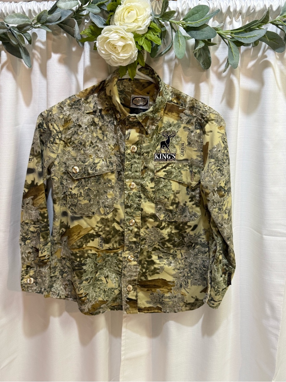King's Outdoor World Youth Desert Shadow Camo Button Down Shirt Size 10